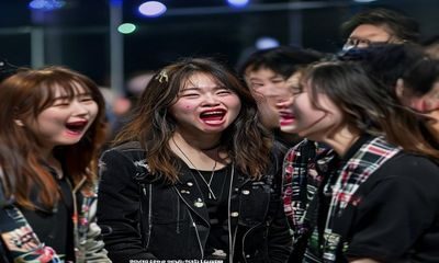 某女星参加综艺节目录制时情绪失控，现场工作人员透露真实原因，黑料吃瓜网第一时间获取内部消息